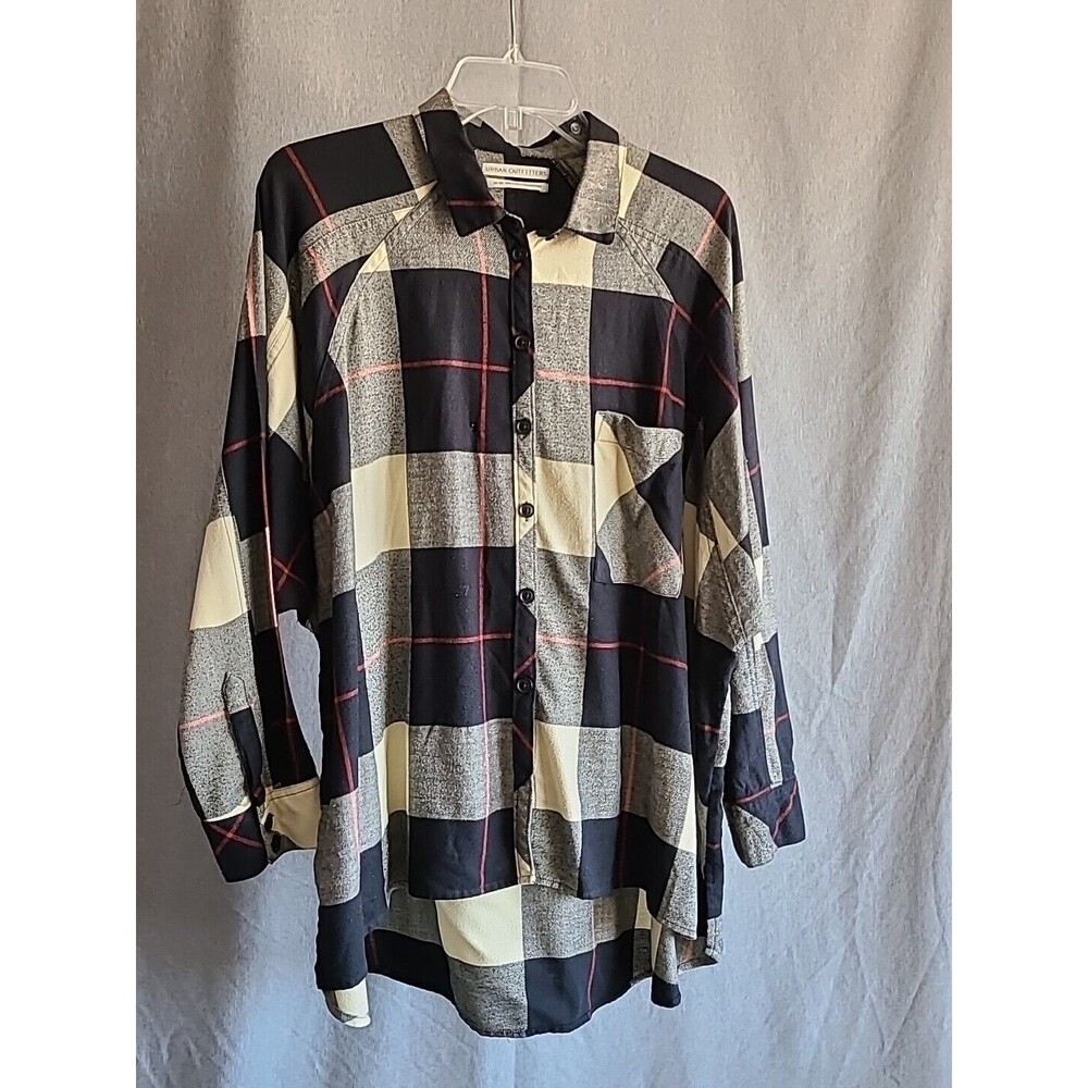 Urban Outfitters  Flannel Button Shirt Women Size Medium